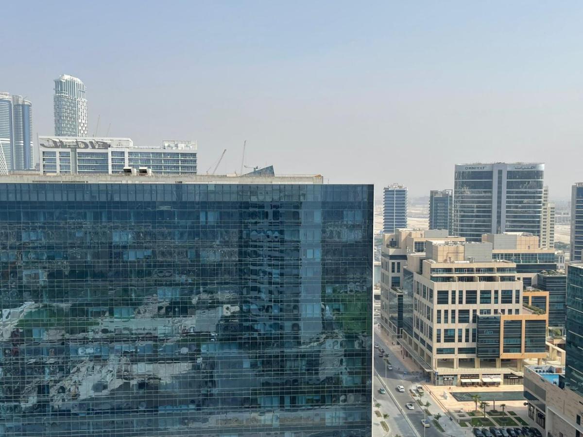 Magnificent - Damac Distinction Downtown Apartment Dubai Luaran gambar