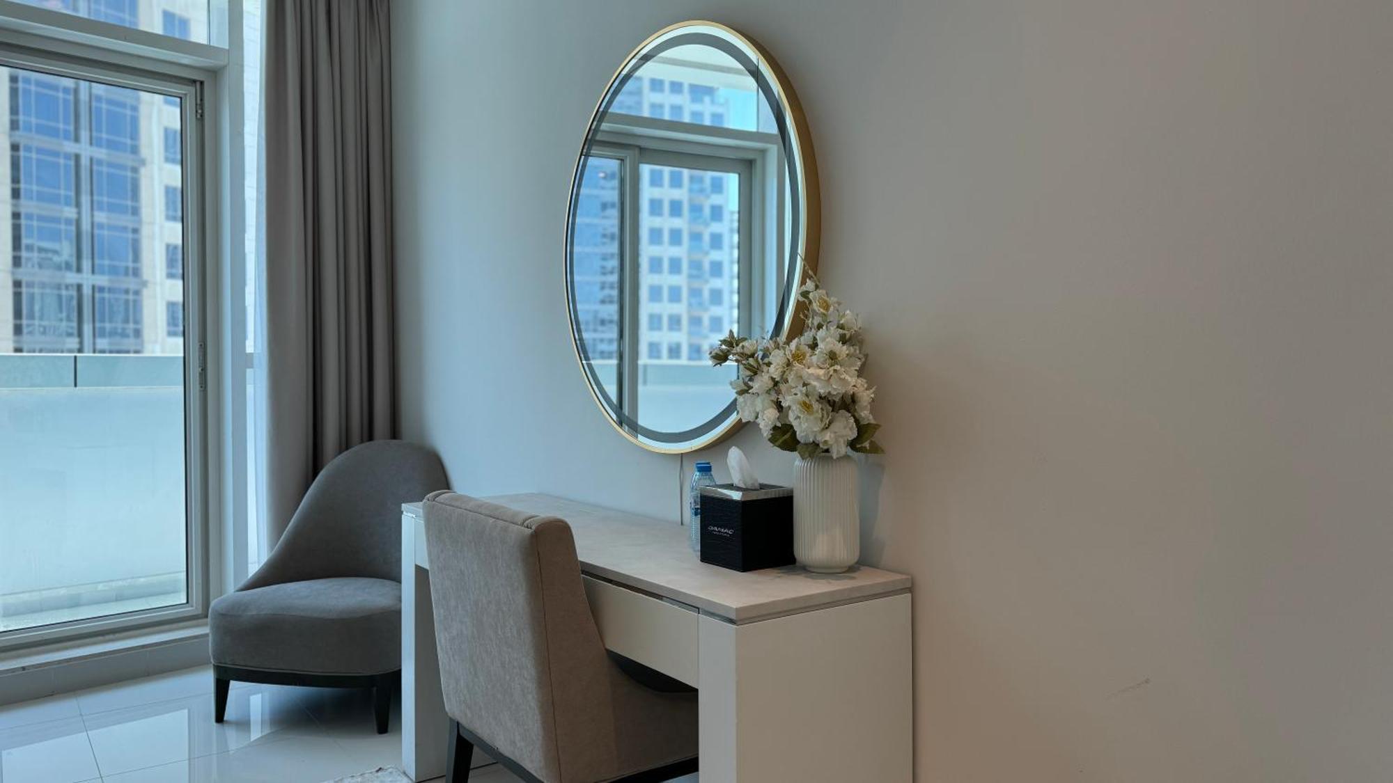 Magnificent - Damac Distinction Downtown Apartment Dubai Luaran gambar