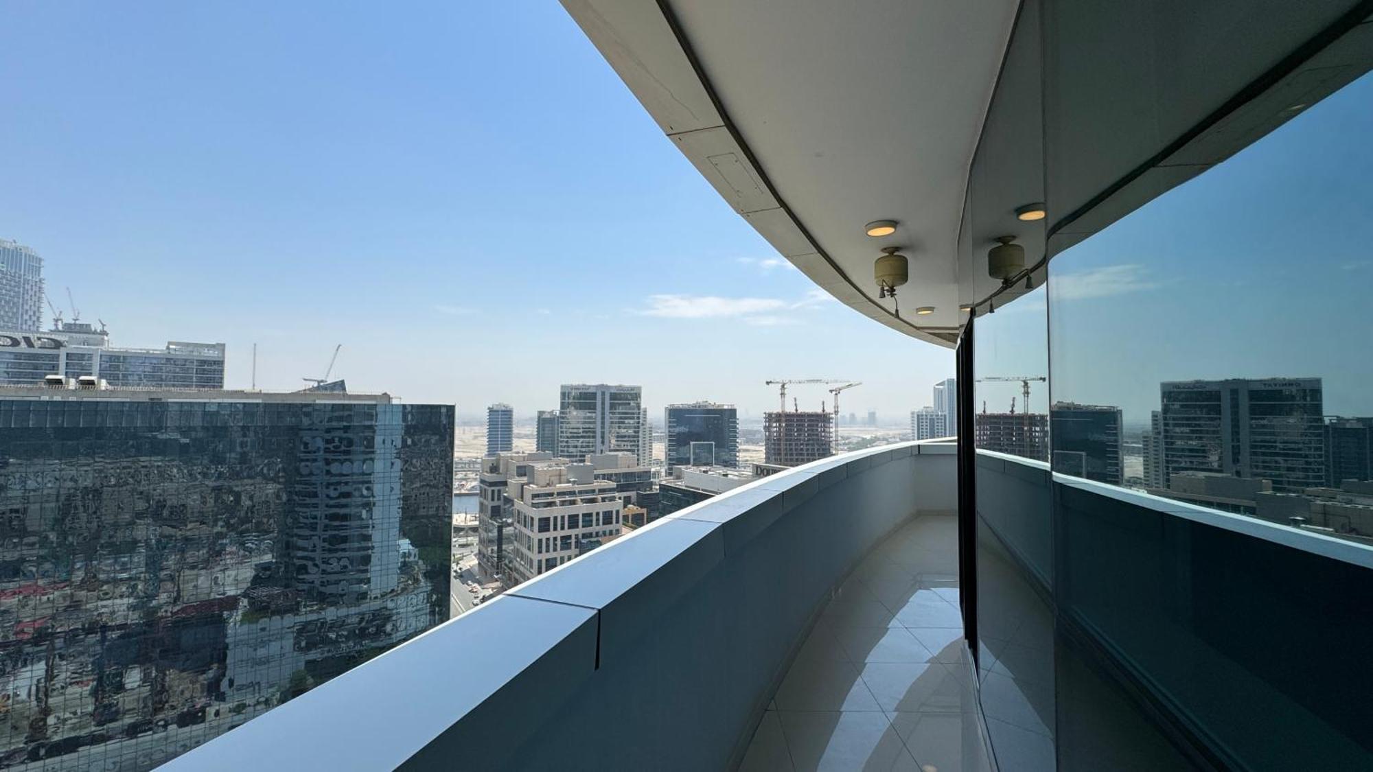 Magnificent - Damac Distinction Downtown Apartment Dubai Luaran gambar