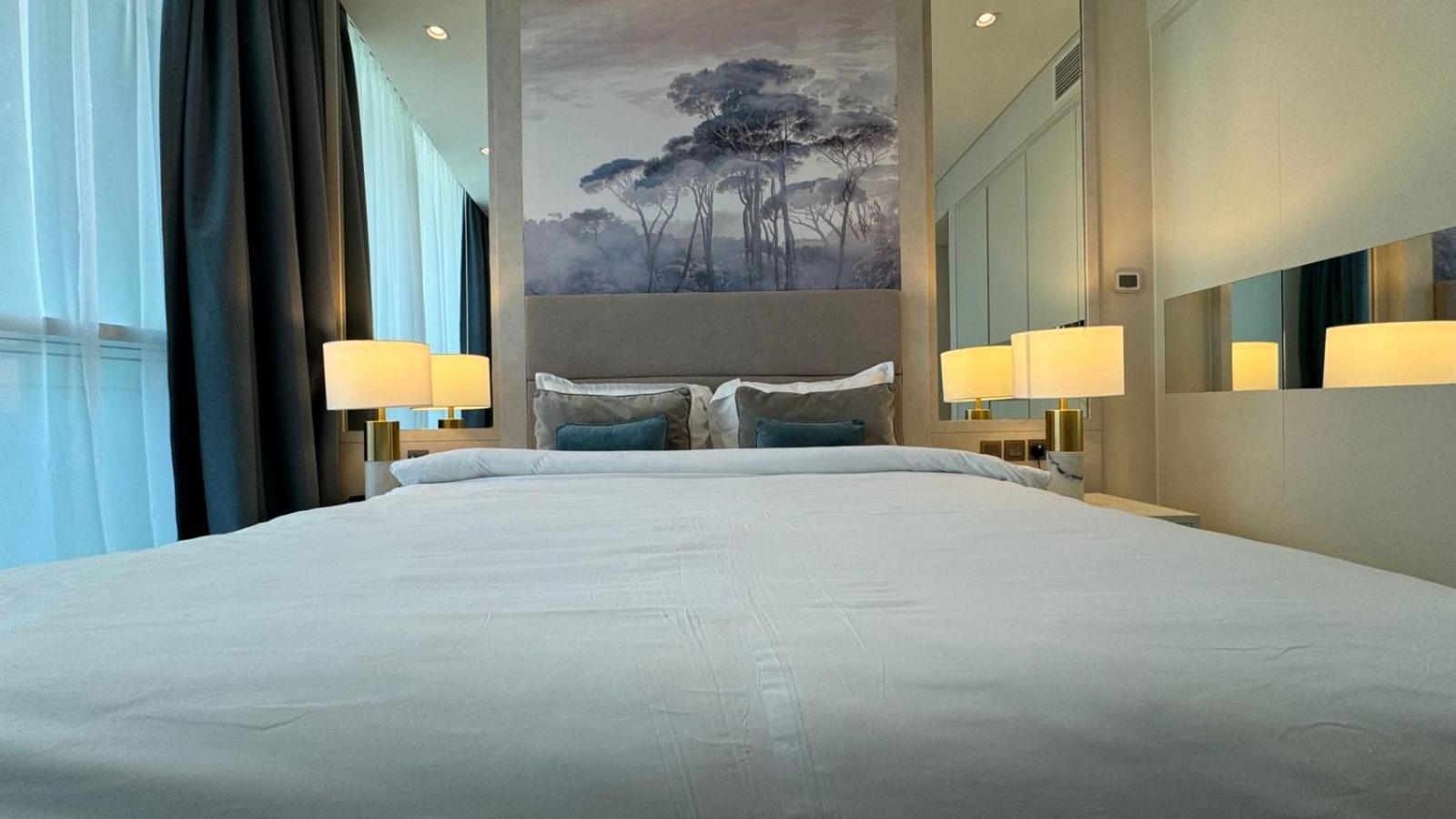 Magnificent - Damac Distinction Downtown Apartment Dubai Luaran gambar