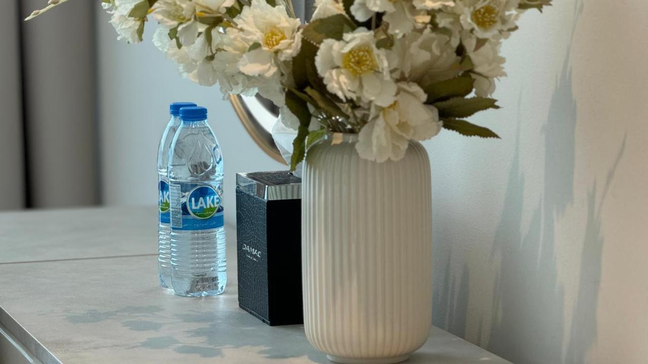 Magnificent - Damac Distinction Downtown Apartment Dubai Luaran gambar